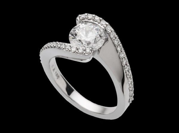 Buy Luxurious Platinum Finger Ring Online | ORRA